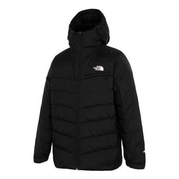 The North Face Jackets & Blazers - The North Face
Women’s jacket